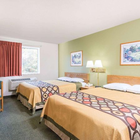 Super 8 By Wyndham West Middlesex/Sharon Area Hotel Ngoại thất bức ảnh
