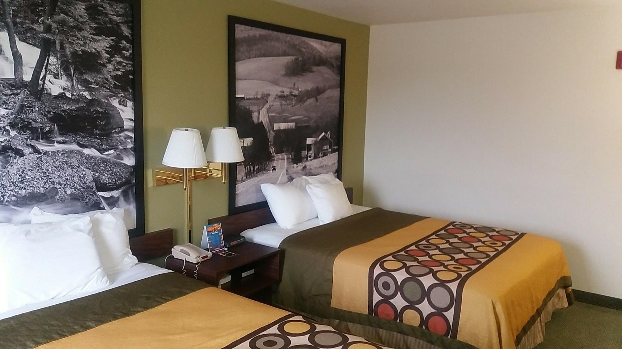 Super 8 By Wyndham West Middlesex/Sharon Area Hotel Ngoại thất bức ảnh