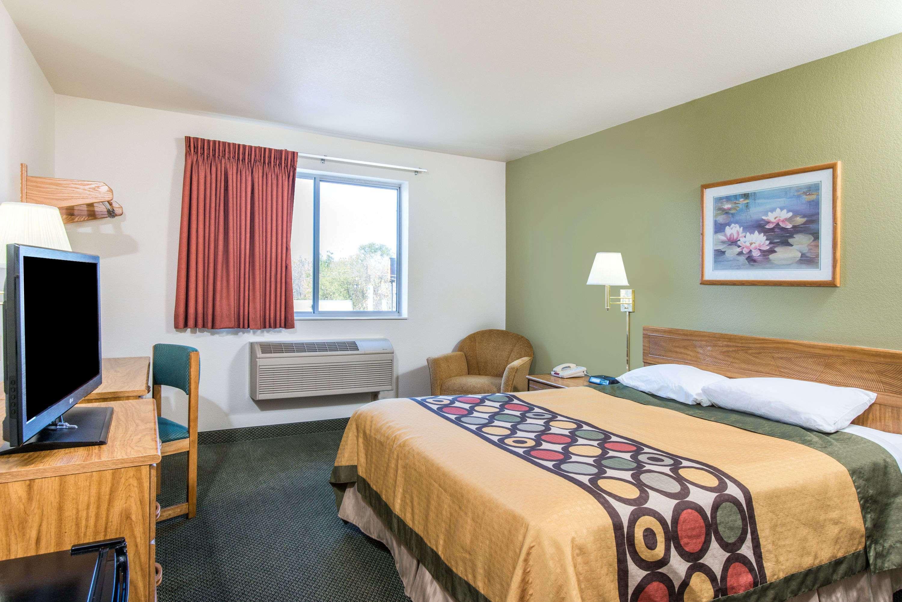 Super 8 By Wyndham West Middlesex/Sharon Area Hotel Ngoại thất bức ảnh
