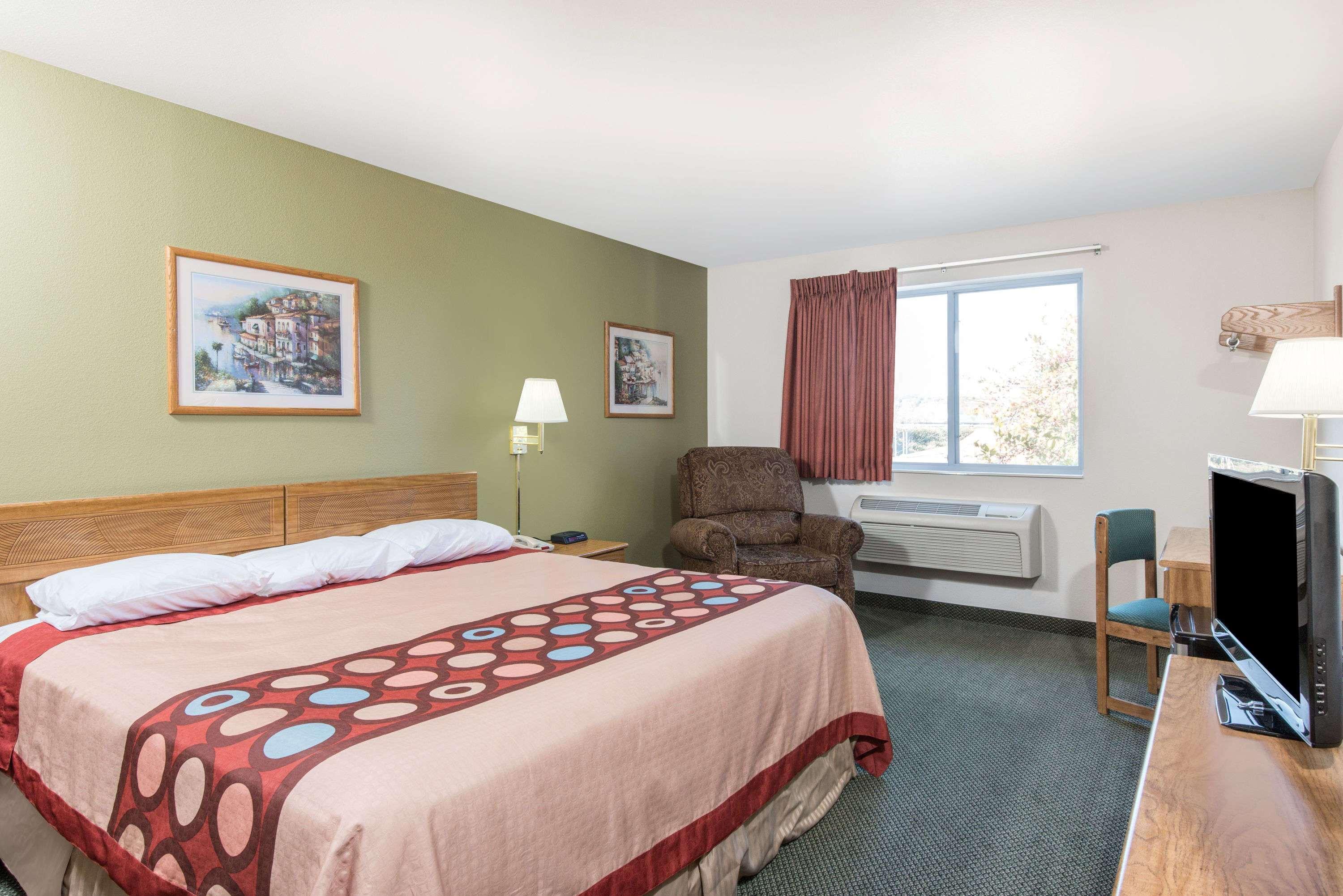 Super 8 By Wyndham West Middlesex/Sharon Area Hotel Ngoại thất bức ảnh
